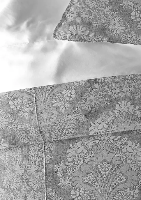 6ix Tailors Fine Linens Ophelia Gray Twin Comforter & 1 Sham Set 6 6ix Tailors Fine Linens Ophelia Gray Twin Comforter & 1 Sham Set - Image 4