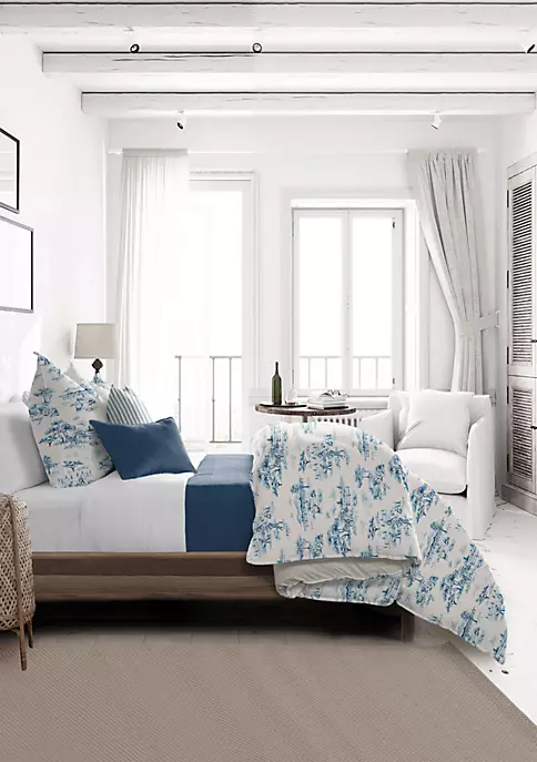 6ix Tailors Fine Linens Auclair Blue California King Comforter & 2 Shams Set 5 6ix Tailors Fine Linens Auclair Blue California King Comforter & 2 Shams Set - Image 3